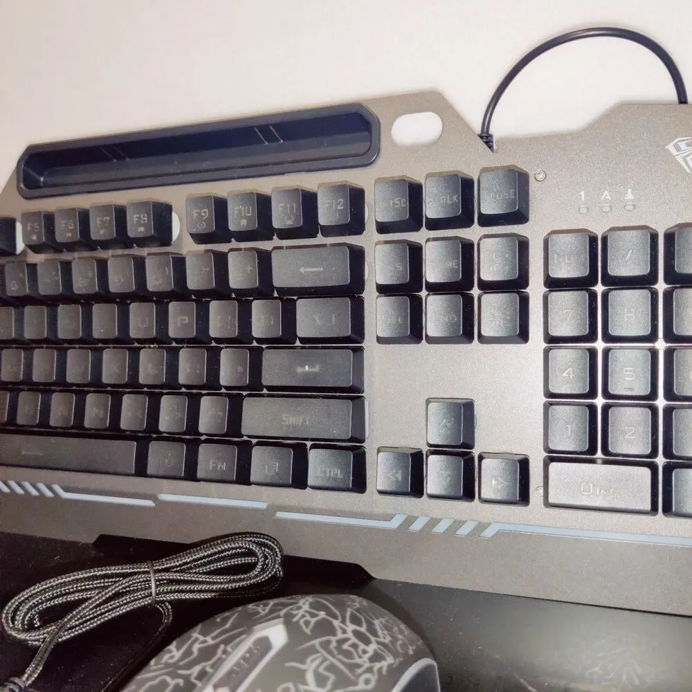 AULA Keyboard T102- 104 Key RGB Gaming Keyboard and Mouse Combo Wired No Box NEW
